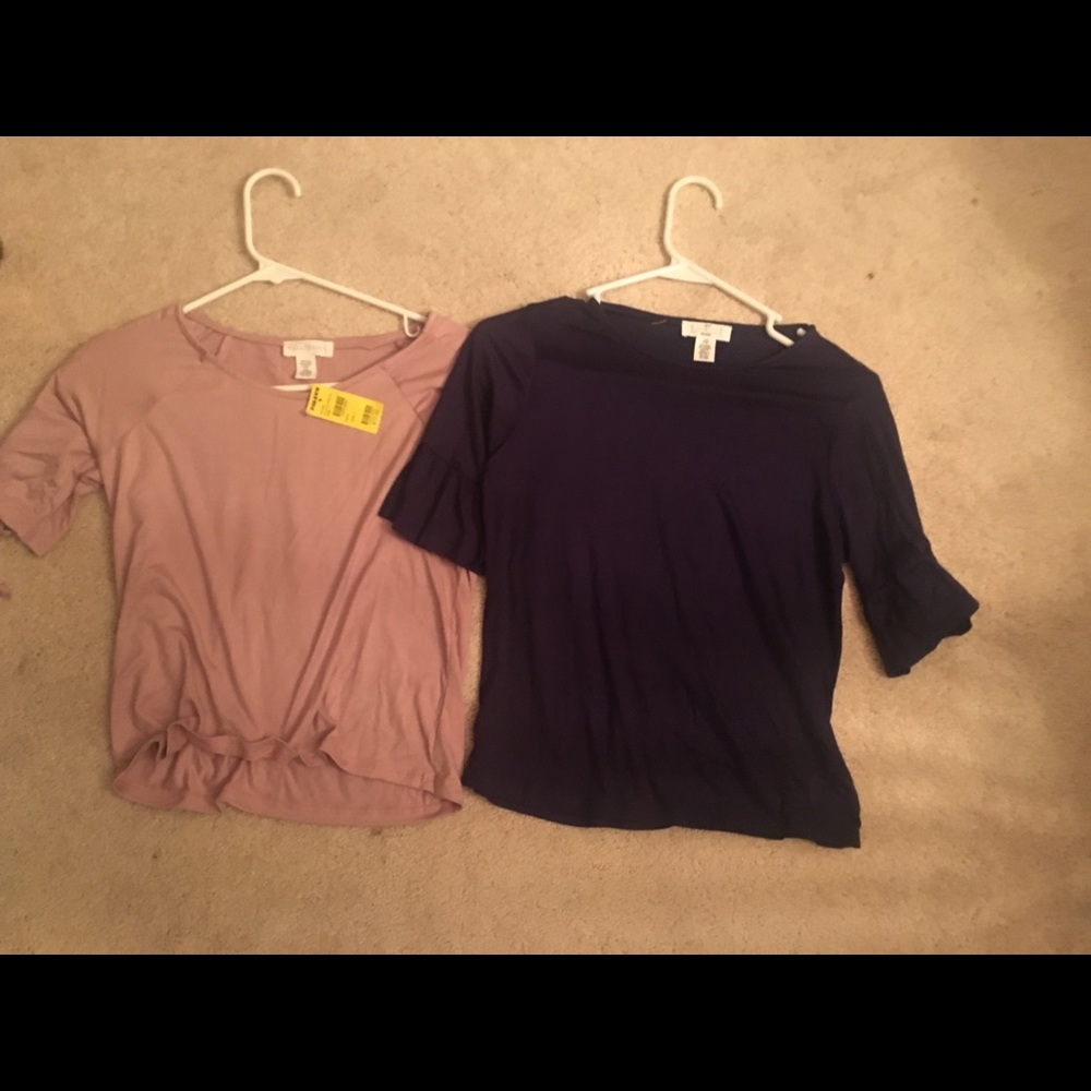2 girls short sleeve tops from tillys